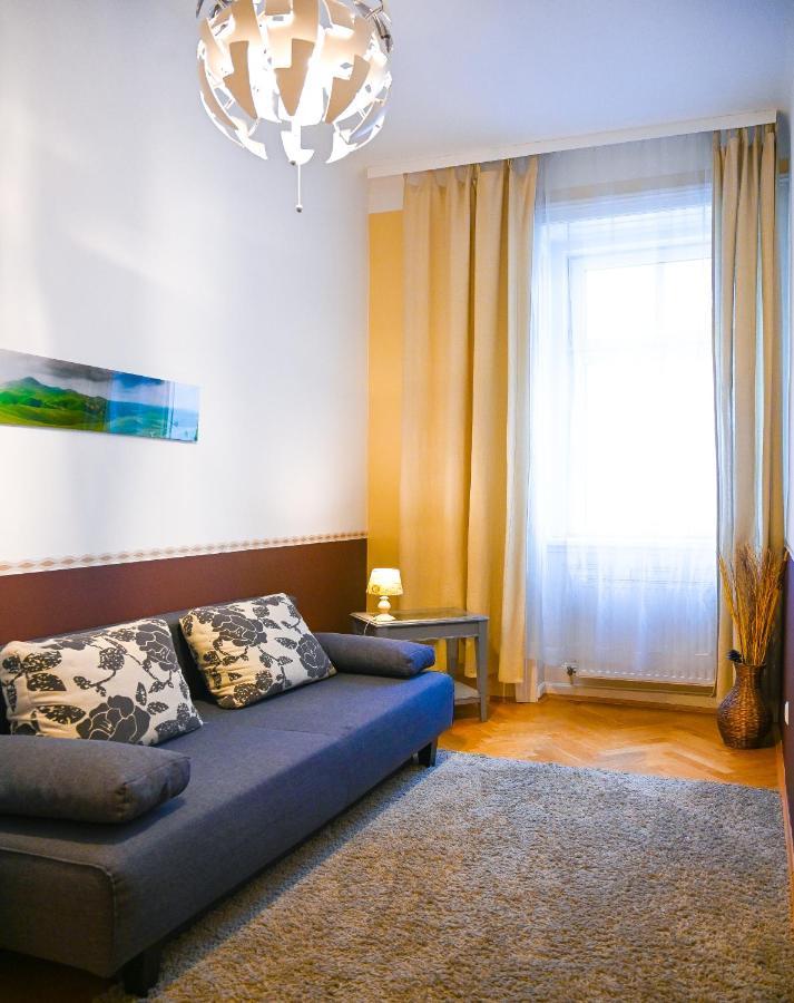 Highlight Suite Augarten Wina Bagian luar foto