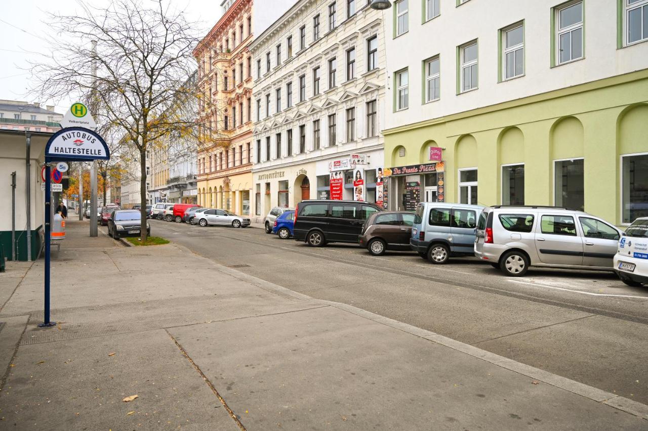 Highlight Suite Augarten Wina Bagian luar foto